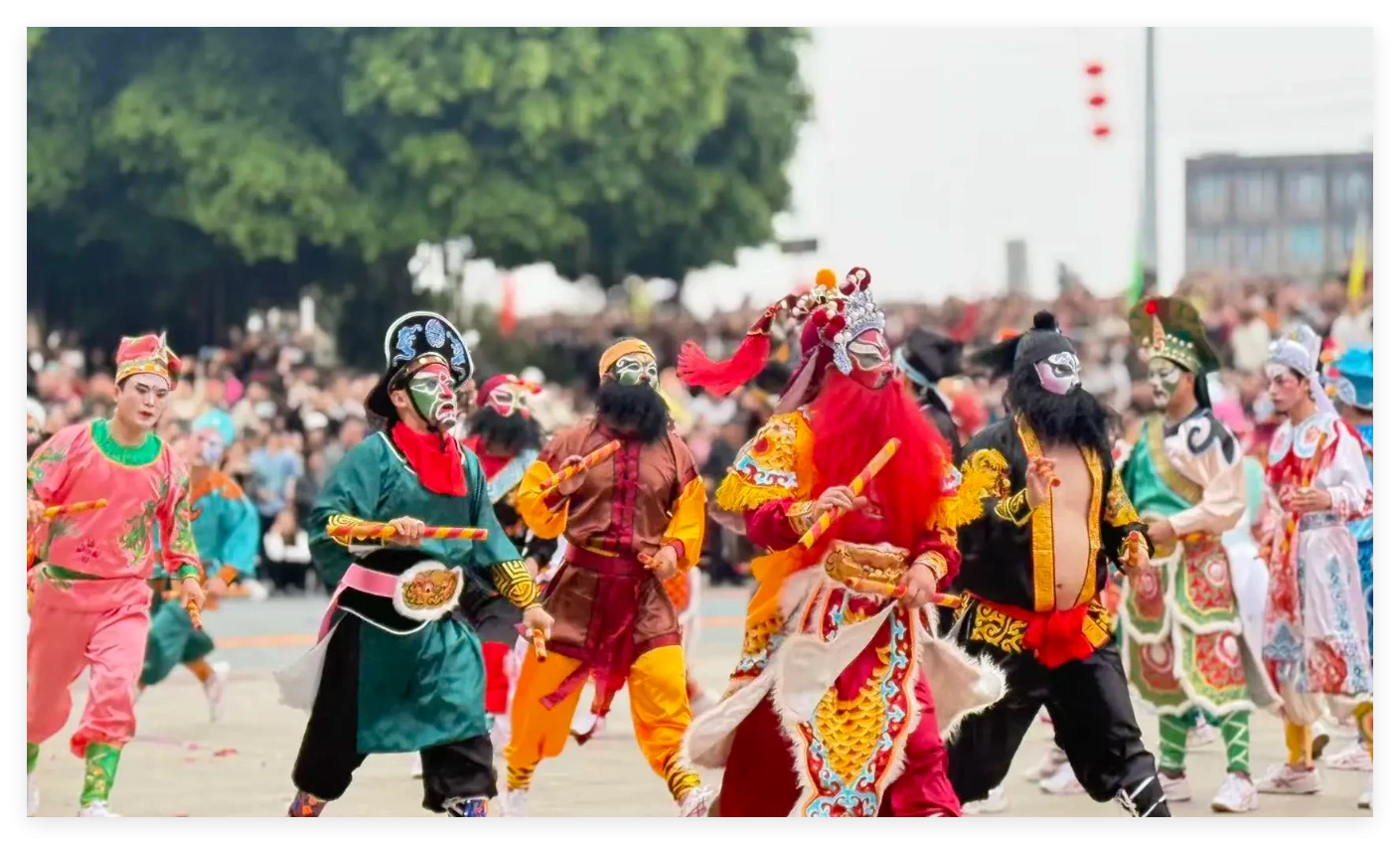 107人满配英歌队：36天罡72地煞排兵布阵，变幻莫测